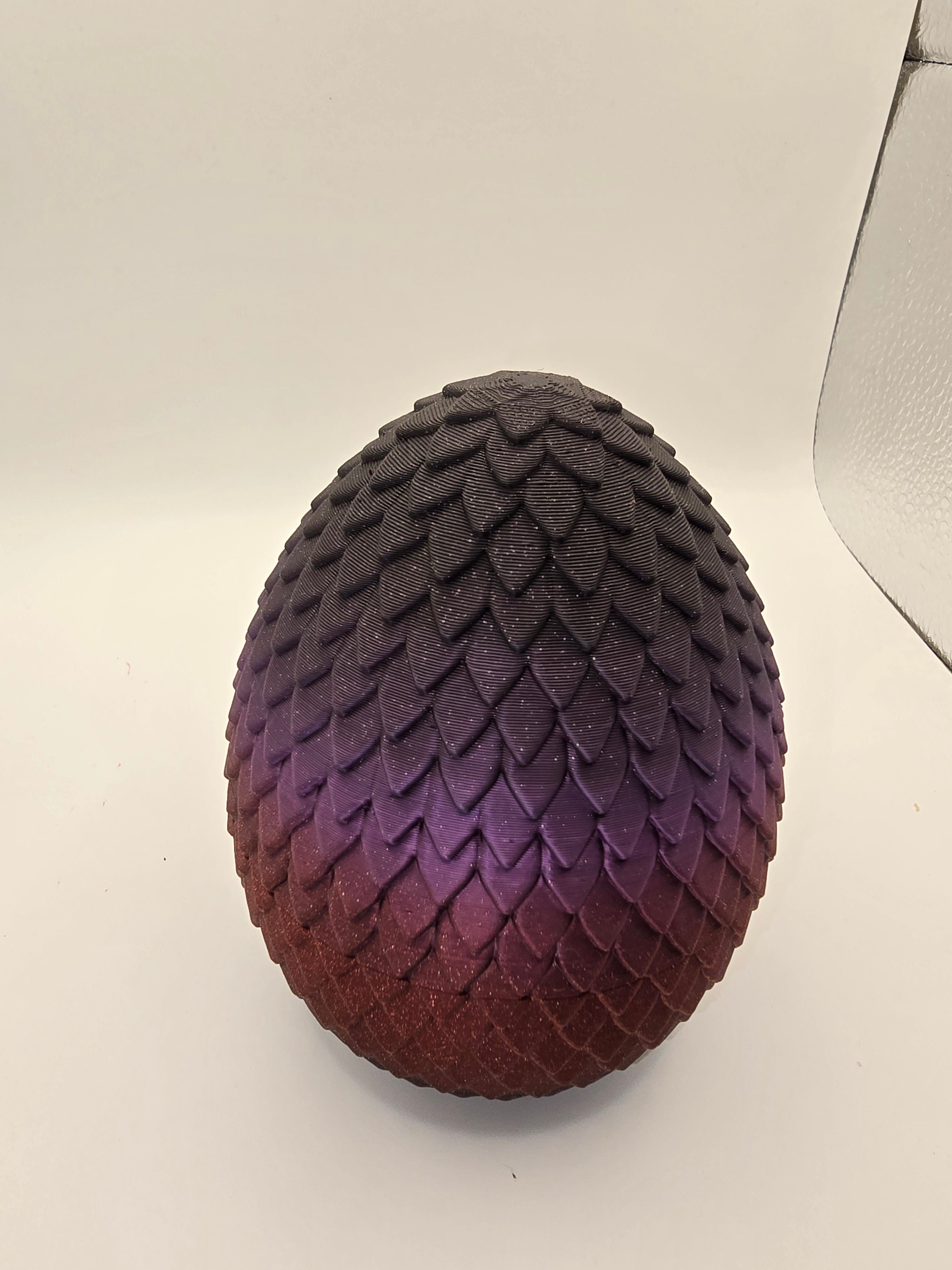 dragon egg 3d printed  threaded