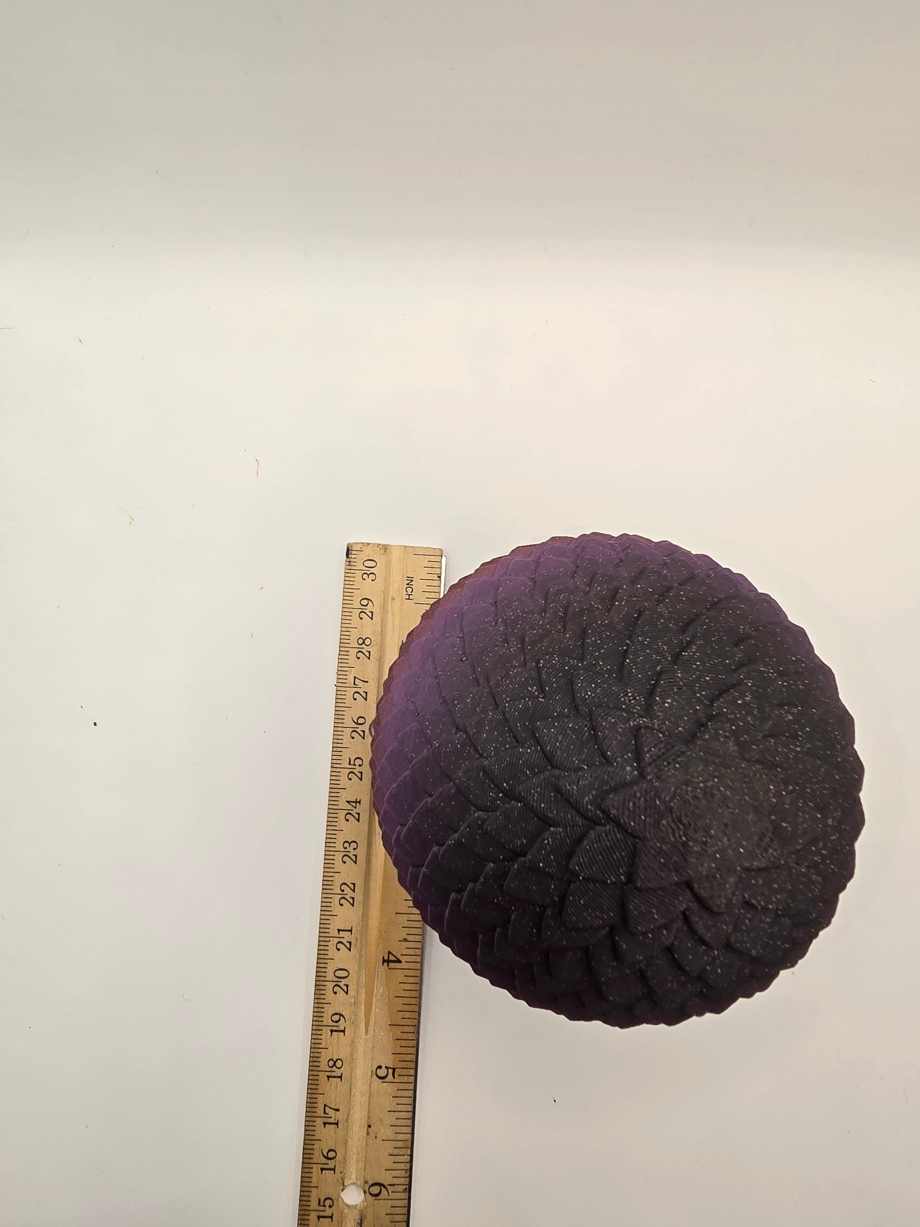 dragon egg 3d printed  threaded