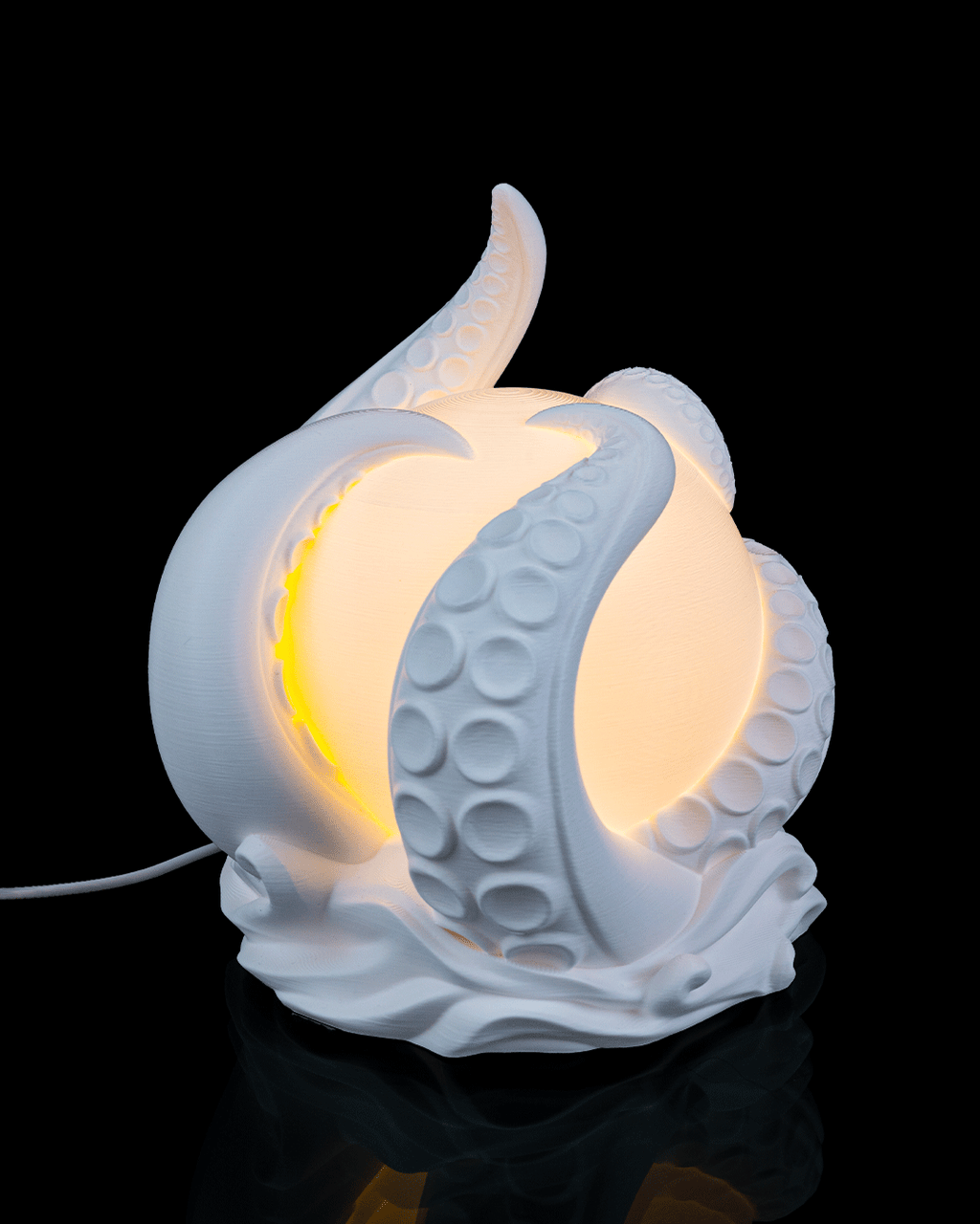 betta Sphere table lamp