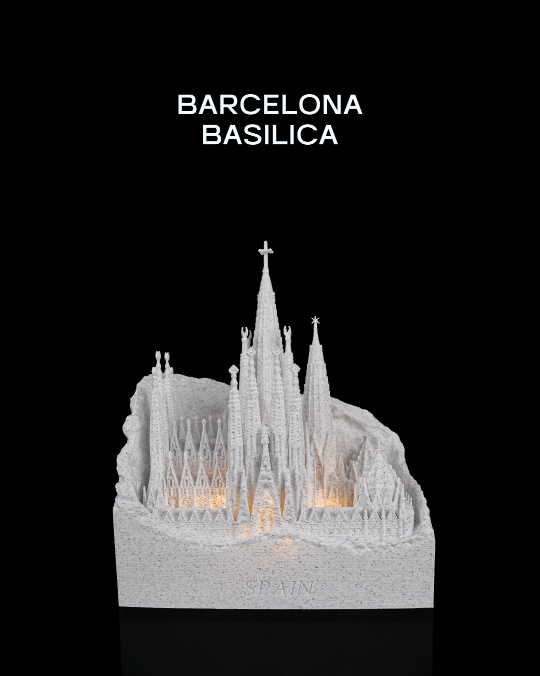 Barcelona Basilica Light - large