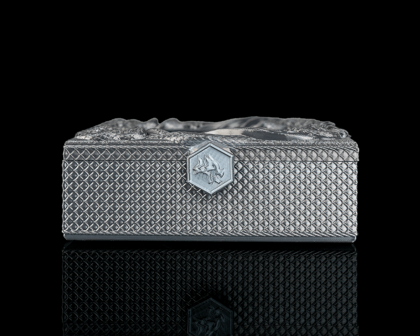 Dragons Vault - Deck Box