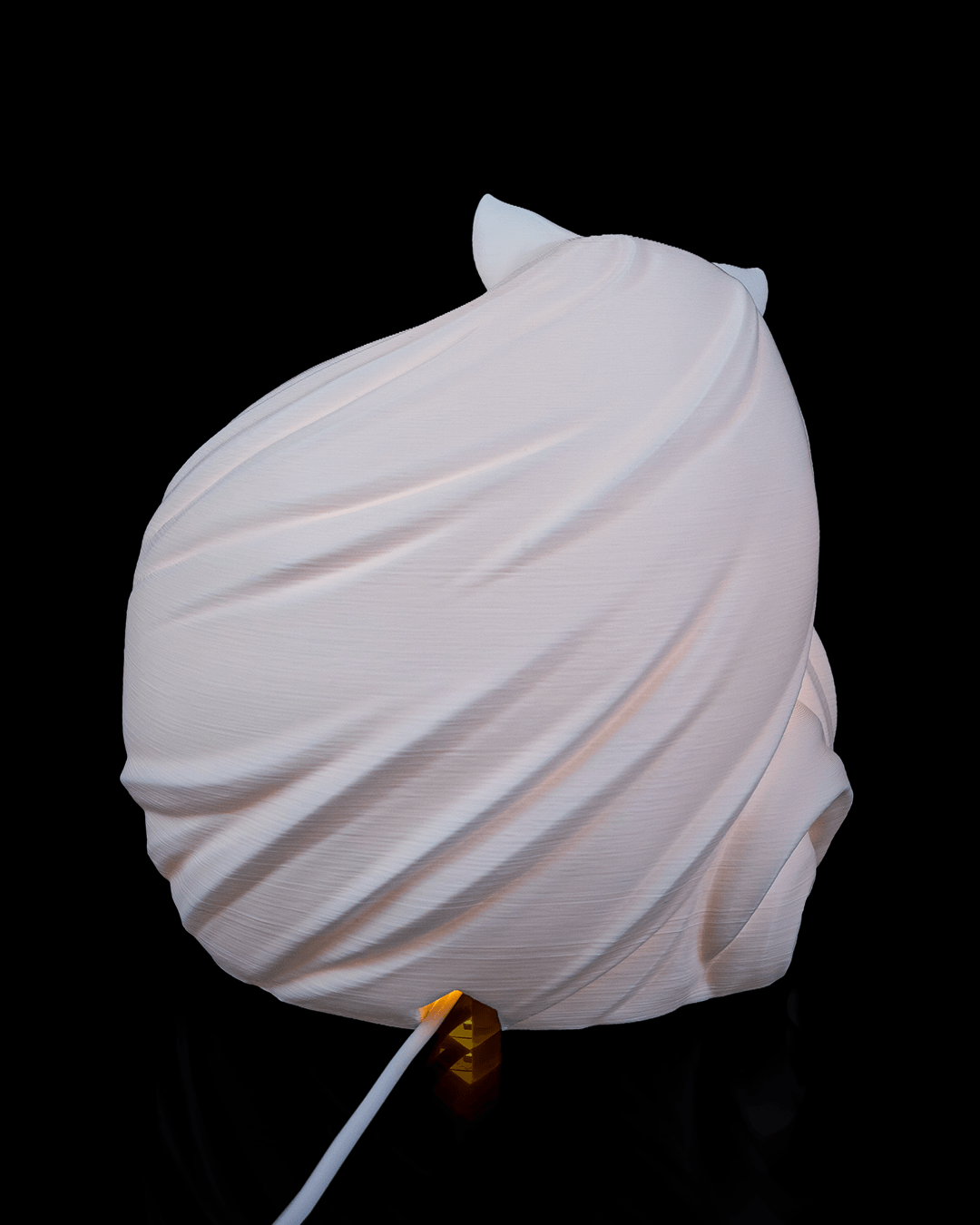 Feline Sphere - Table Lamp