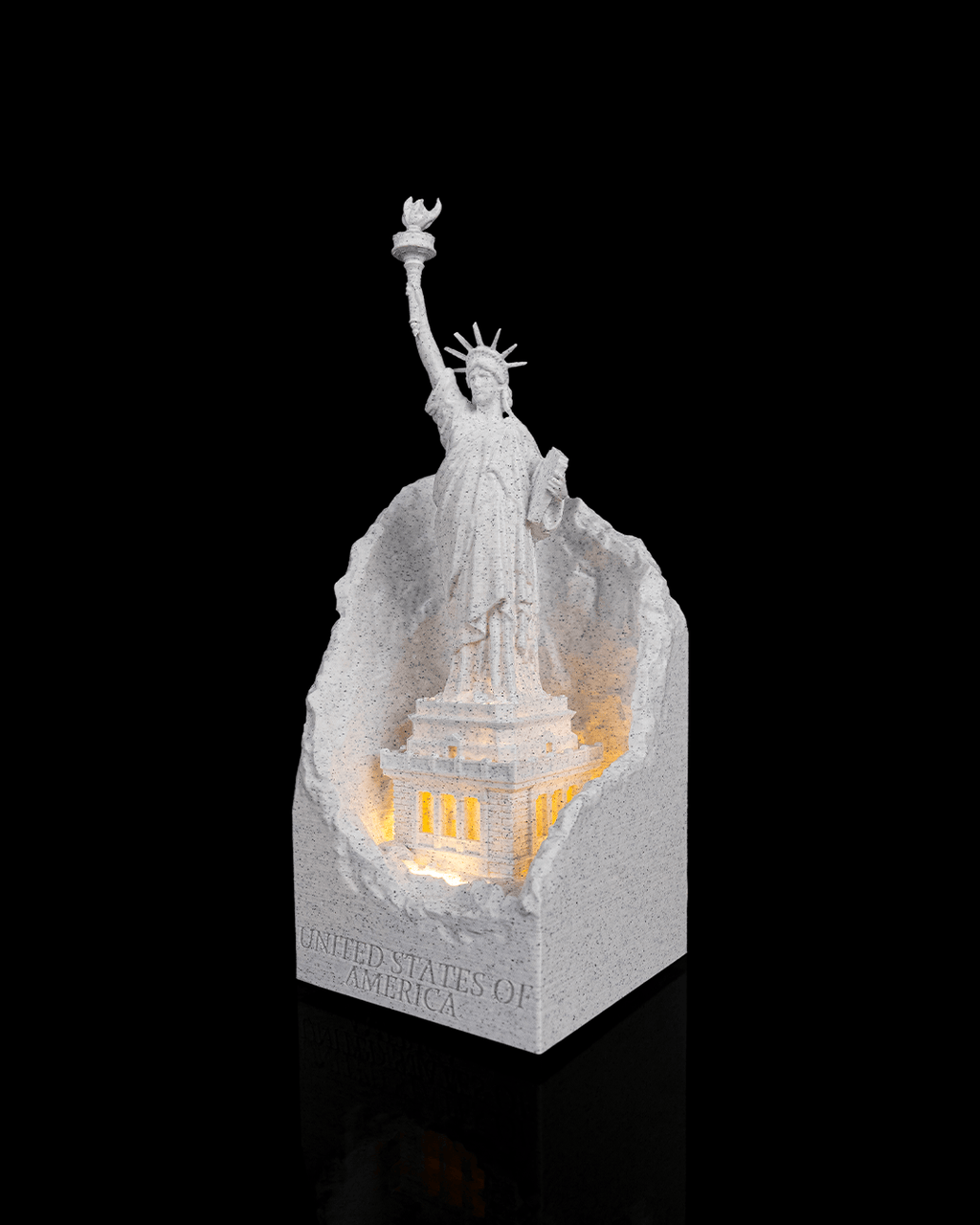 Liberty Monument Light - large