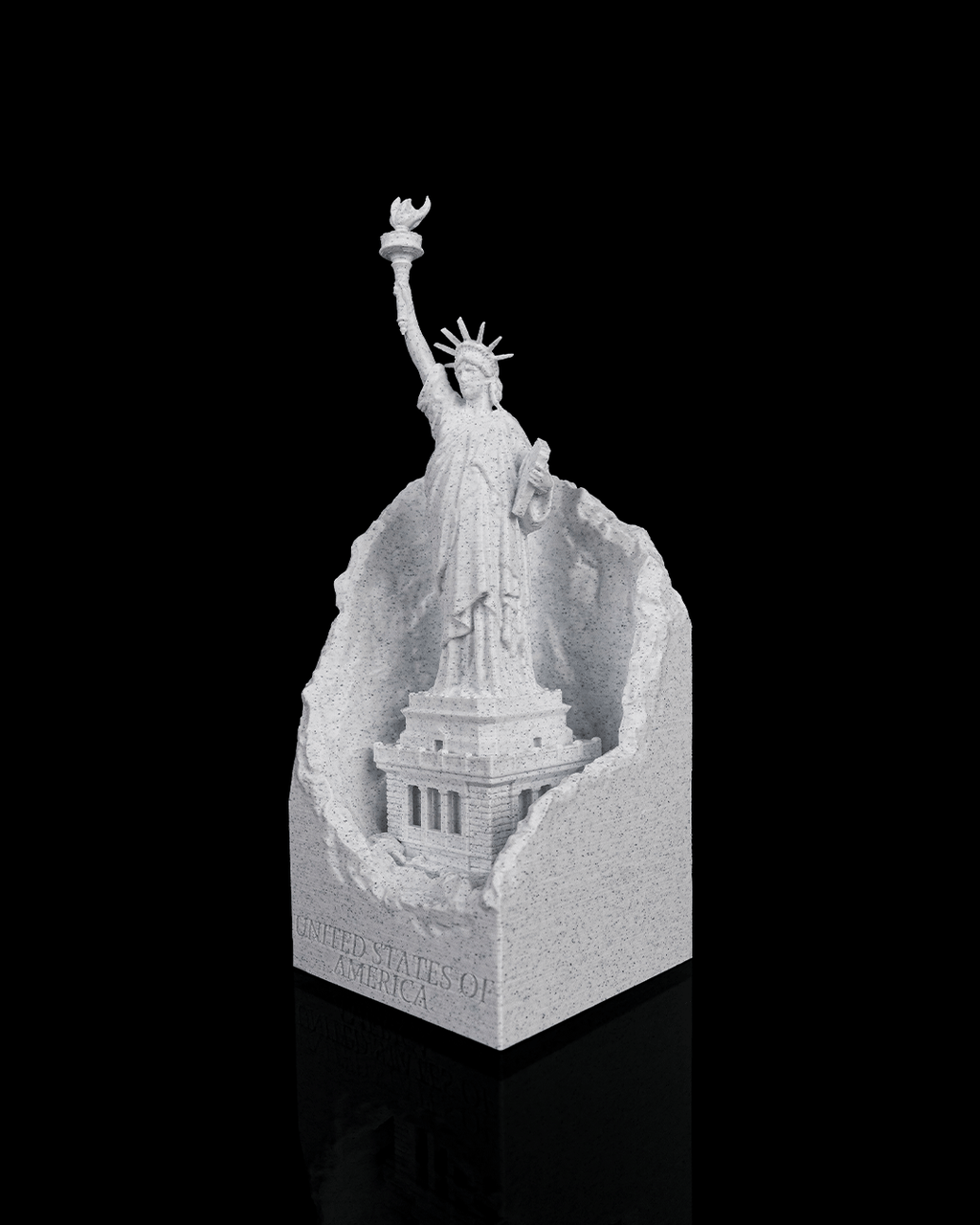Liberty Monument Light - large